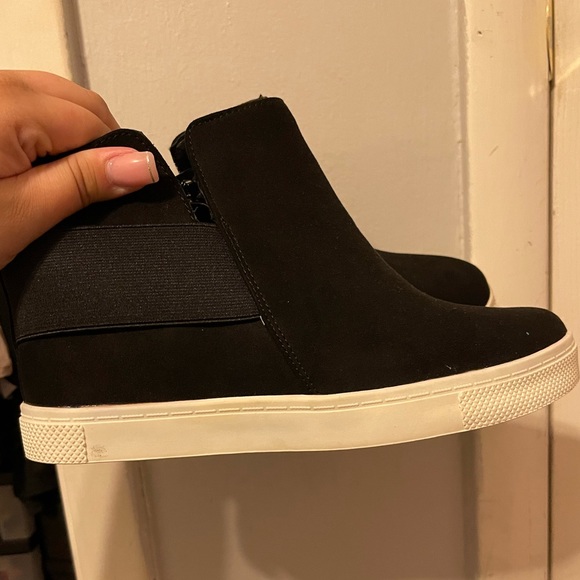 torrid sneaker wedges